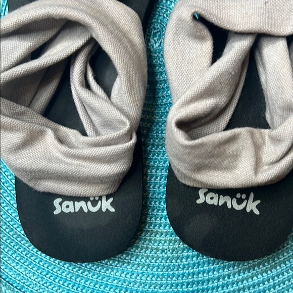 Sanuk Yoga Sling Black and Gray Sandals size 9 - Picture 2 of 9